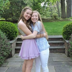 Meet your Posher, Abby